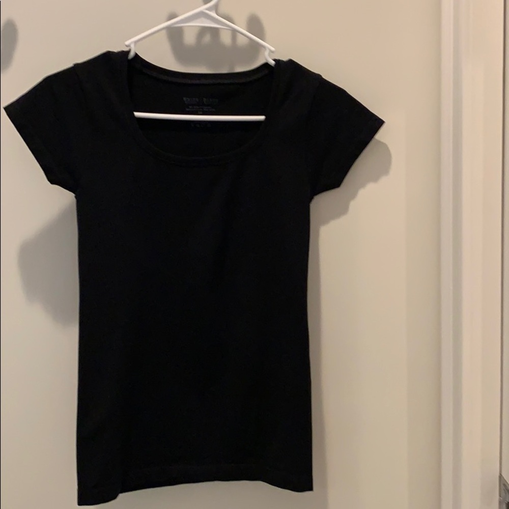 White House Black Market tee
